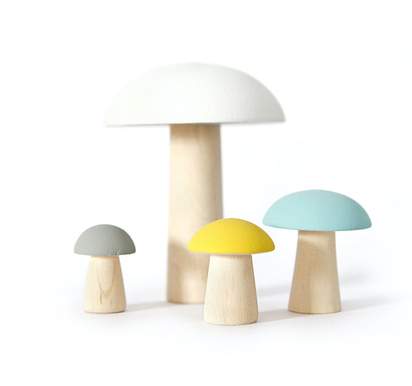Wooden Mushroom Set of 4 木製蘑菇裝飾4件裝 - Yellow/Green 黃色/綠色
